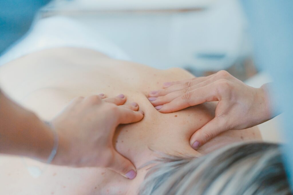 Acupressure and acupuncture in Portland Oregon for pregnancy and birth
